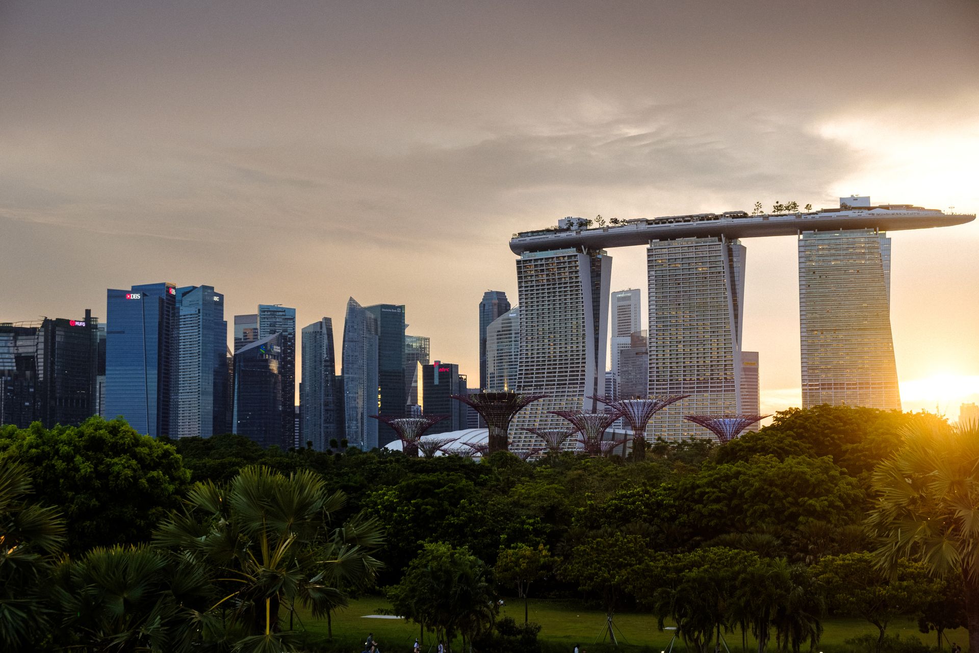 MAS Removes 5% Precious Metals Cap. What It Means for Singapore Family Offices