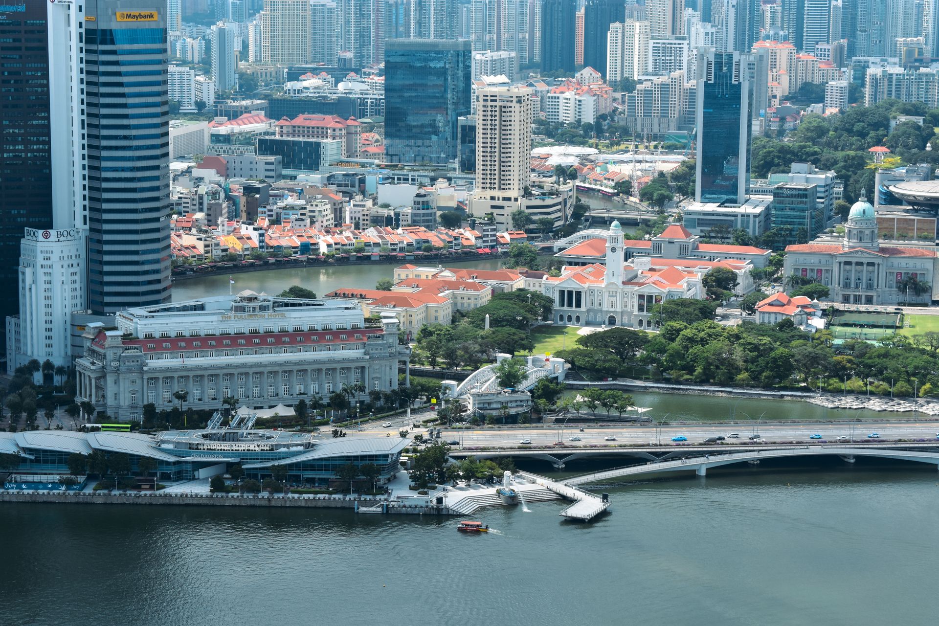 Singaporeโs Wealth Boom Is Creating a New Kind of Private Banker