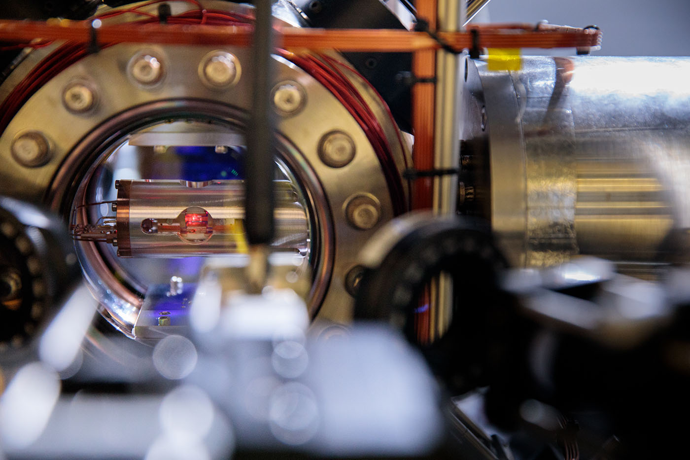 Singaporeโs Atomic Clock Breakthrough and the Long Road to Market